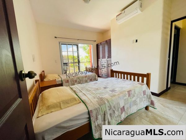 6.1 2 Bedroom Las Escadas Townhouse For Sale Close to Town - Image 8