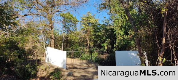 17 Acres Property with Investment Opportunity EL Oro