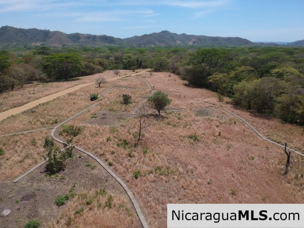 17 Acres Property with Investment Opportunity EL Oro - Image 9