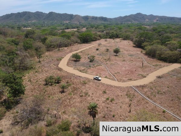 17 Acres Property with Investment Opportunity EL Oro - Image 10