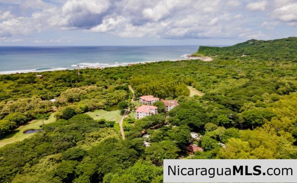 Beach House Walking Distance to Ocean at Hacienda Iguana - Image 8