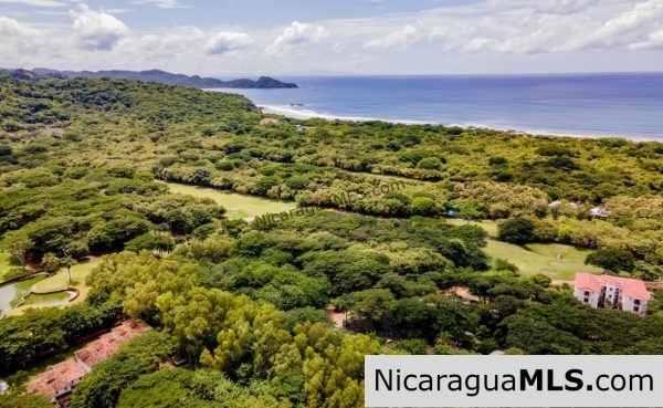 Beach House Walking Distance to Ocean at Hacienda Iguana - Image 7
