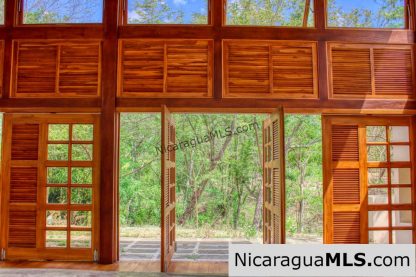 New Modern Home 4.75 acre Eco Estate @ Las Fincas in Escamequita