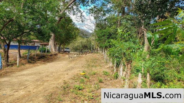 Premium Acre Road to Beaches No Restrictions San Juan del Sur - Image 2