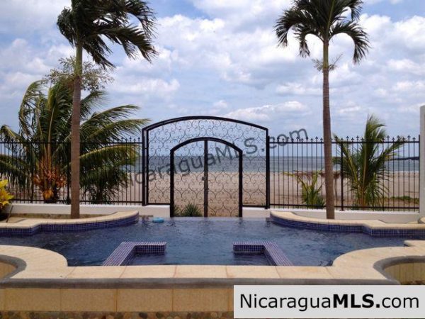 Beachfront Villa at Playa Marsella San Juan del Sur - Image 4