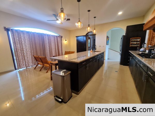 Casa Blanca - Image 4