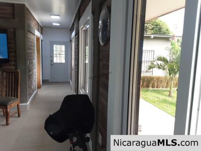 Beautiful House with 60 80 Fruits Tree in Rivas