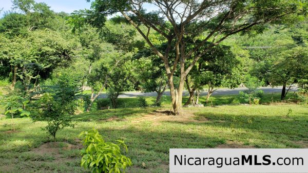 Multi Use Land For Home or Business San Juan del Sur - Image 12
