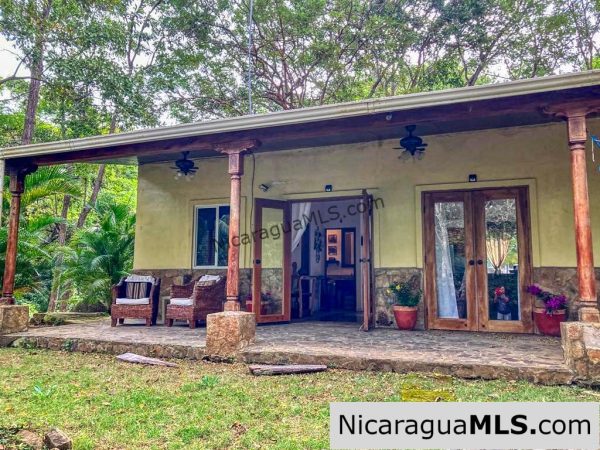 Two Houses + Two Lots + One price = Move in Ready - Image 3