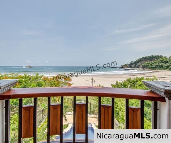 Beachfront House at Playa Marsella - Image 10
