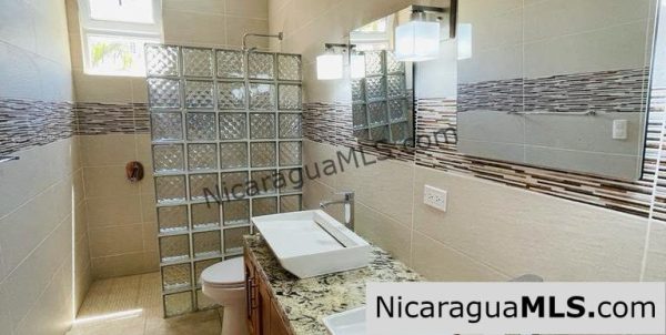 6.2 Las Escadas First Floor 2 Bedroom Condo in a Convenient Location - Image 25