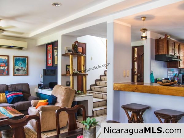 Beautiful Town home within walking distance of San Juan Del Sur and the beach - Image 5