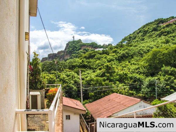 Beautiful Town home within walking distance of San Juan Del Sur and the beach - Image 8