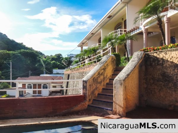 Beautiful Town home within walking distance of San Juan Del Sur and the beach - Image 16