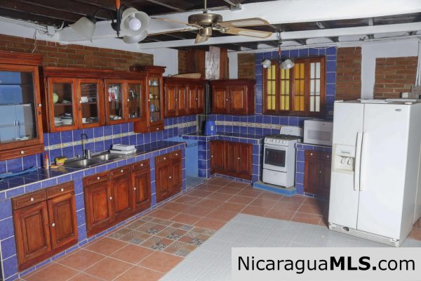 Casa Zeus in the â¤ï¸ of town - Image 8
