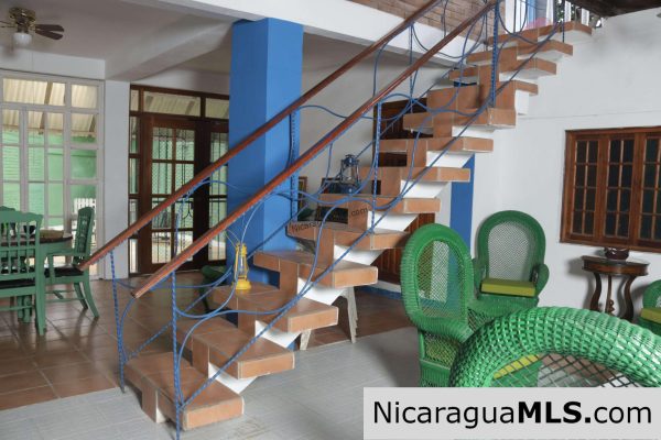 Casa Zeus in the â¤ï¸ of town - Image 6