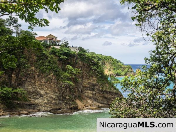Cala Azul Ocean Front Lots For Sale in a Luxury Development - Image 23