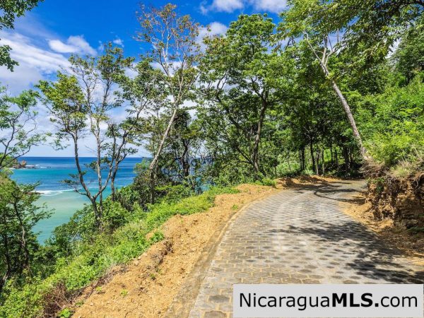 Cala Azul Ocean Front Lots For Sale in a Luxury Development - Image 20