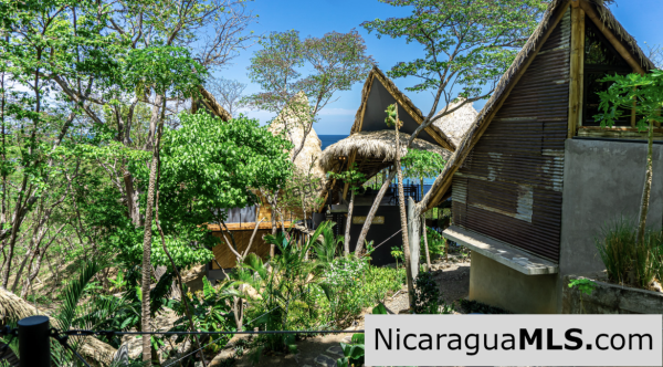 Unique & Stylish Jungle Hideaway in Costa Dulce Sleeps 18 - Image 4