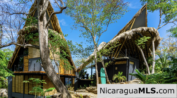 Unique & Stylish Jungle Hideaway in Costa Dulce Sleeps 18 - Image 5