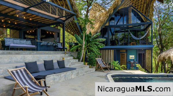 Unique & Stylish Jungle Hideaway in Costa Dulce Sleeps 18 - Image 3