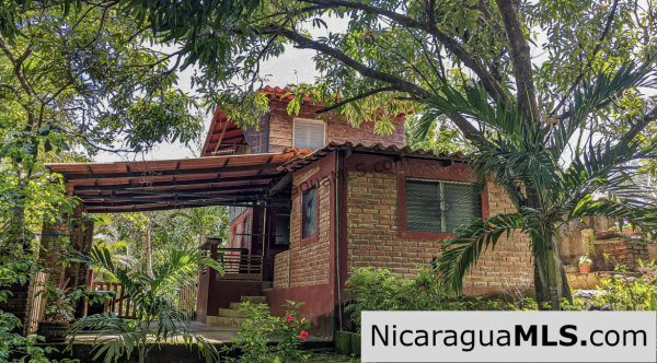Rustic Jungle Home on 1.7 Acres Playa Majagual San Juan del Sur. - Image 3