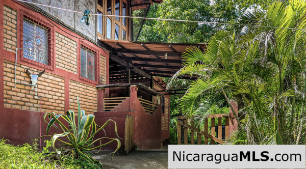 Rustic Jungle Home on 1.7 Acres Playa Majagual San Juan del Sur. - Image 2