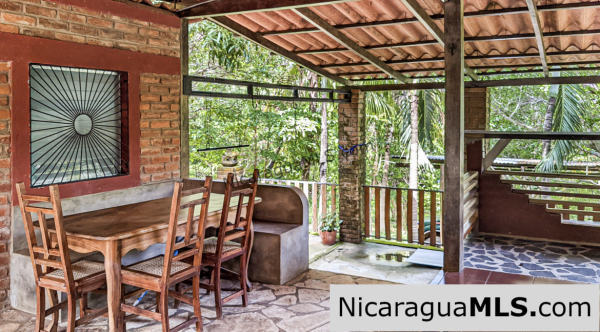 Rustic Jungle Home on 1.7 Acres Playa Majagual San Juan del Sur. - Image 7