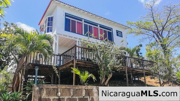 Casa Bella Vista between Playas Marsella and Maderas - Image 5