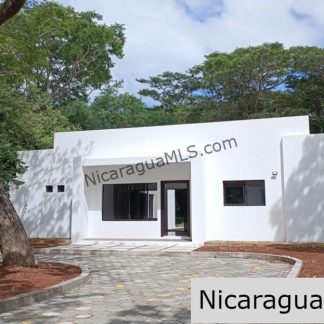 Casa Blanca a Brand New House at Bosques del Mar