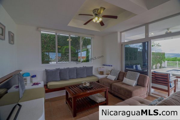 Casa Bonita, in Lomas de San Juan - Image 10