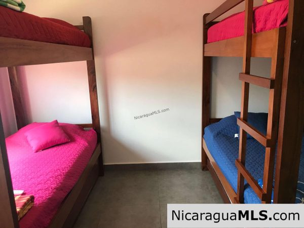 Beautiful house in Vistas de Miramar, fully furnished and reduced price. - Image 16