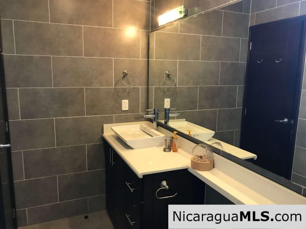 Beautiful house in Vistas de Miramar, fully furnished and reduced price. - Image 19