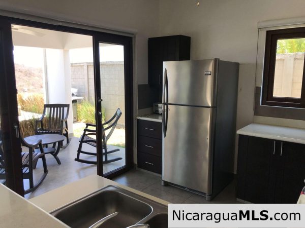 Beautiful house in Vistas de Miramar, fully furnished and reduced price. - Image 6