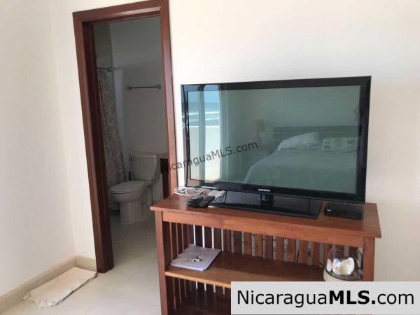 Beachfront House “Las Maragritas” in Guasacate Beach,Tola - Image 18