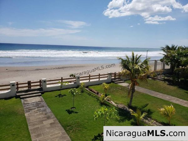 Beachfront House “Las Maragritas” in Guasacate Beach,Tola - Image 6