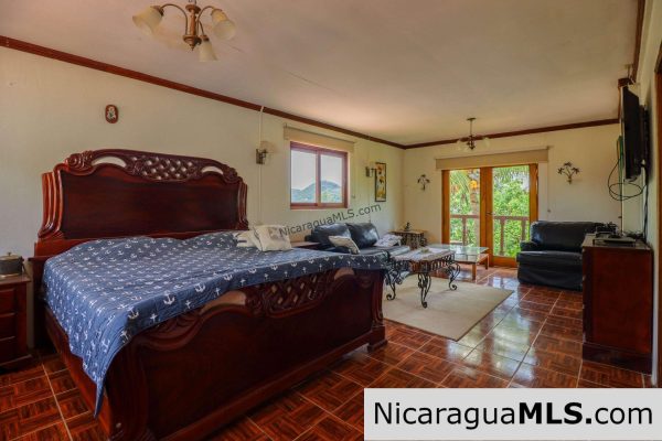 Casa Los Suenos at La Talanguera Neighborhood - Image 10