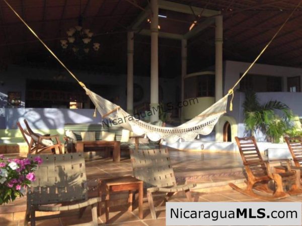 Casa Morada 4 Bedroom House For Rent/Long Term in Los Miradores - Image 9