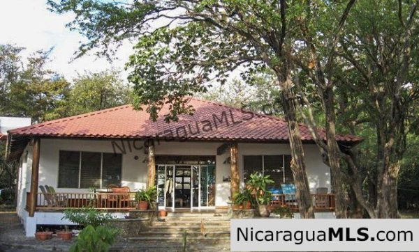 Casa Panama Beachfront Home on Playa El Coco