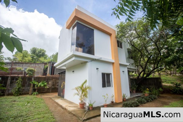 A Cozy House in La Chocolata - Image 2