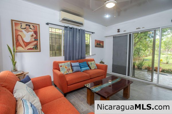 A Cozy House in La Chocolata - Image 6
