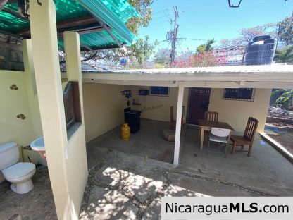 Casa Salud Two Bedroom House 2.5 blocks to the beach
