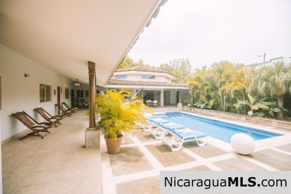 Two-Story House in La Talanguera