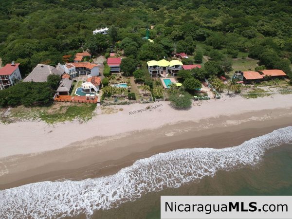 Beach Front House in Playa Marsella - Image 5