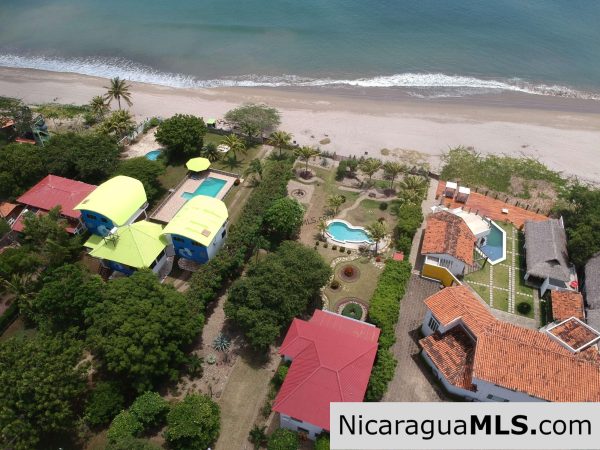 Beach Front House in Playa Marsella - Image 3