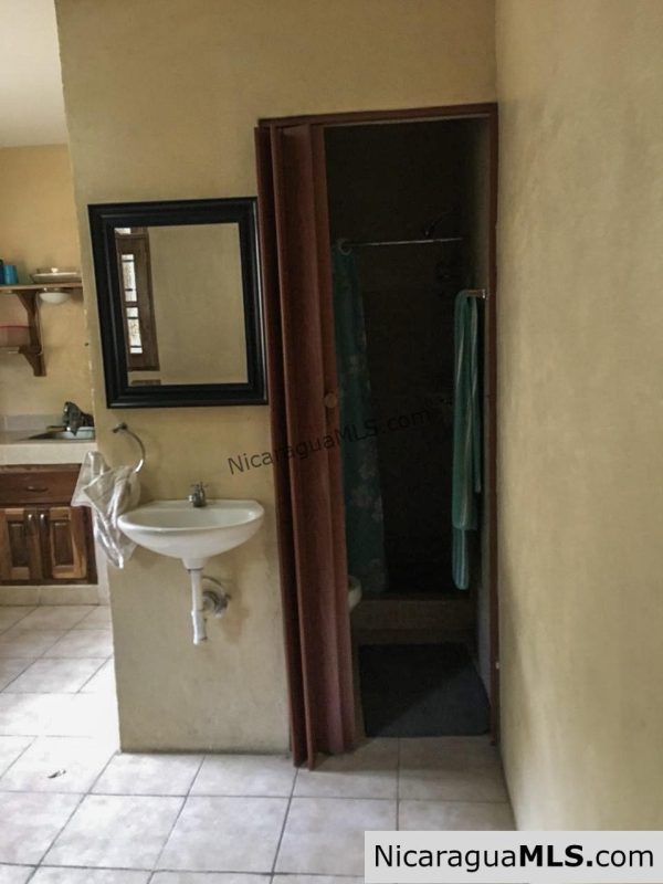 Adamson’s Casita Furnished Central Apartment for Rent in San Juan del Sur - Image 9