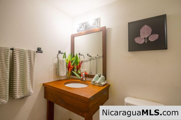 Townhouse 17 in Playa El Coco Nicaragua - Image 13