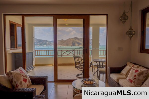Condo 601C, Beachfront in Town - Image 4
