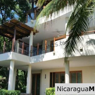 Condo C2 in Guacalito de la Isla!