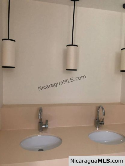 Condo C2 in Guacalito de la Isla!